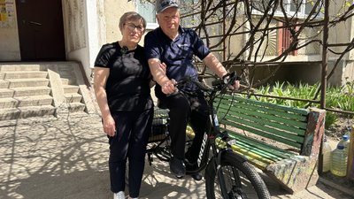 "Обстріляли наш будинок": історія родини із Донеччини, яка жила під обстрілами