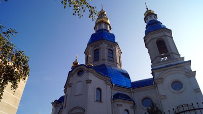 У Дніпрі вшанували пам'ять жертв вибуху газу у висотці Мандриківській, коли загинуло 23 людини У Дніпрі вшанували пам'ять жертв вибуху газу у висотці Мандриківській, коли загинуло 23 людини