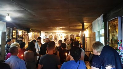 Покинув все і пішов на фронт добровольцем – у Житомирі попрощалися із загиблим військовим Віктором Перепелицею Покинув все і пішов на фронт добровольцем – у Житомирі попрощалися із загиблим військовим Віктором Перепелицею