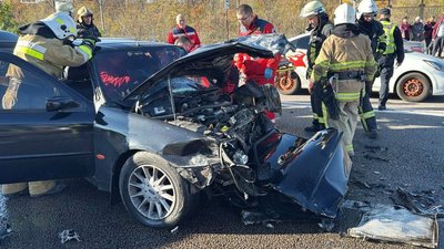 У Запоріжжі сталась смертельна ДТП: є загиблі та травмовані У Запоріжжі сталась смертельна ДТП: є загиблі та травмовані