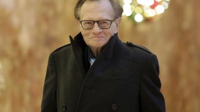 У США телеведучого Ларрі Кінга госпіталізували з COVID-19