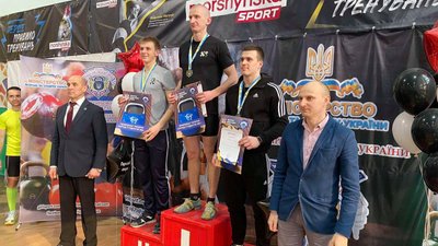 Гирьовики Житомирщини вибороли на чемпіонаті України комплект нагород Гирьовики Житомирщини вибороли на чемпіонаті України комплект нагород
