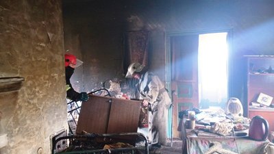 Палив у ліжку: на Чернігівщині літній чоловік загинув під час пожежі будинку Палив у ліжку: на Чернігівщині літній чоловік загинув під час пожежі будинку