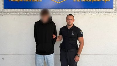 Правоохоронці затримали 19-річного чоловіка за підозрою у викраденні автомобіля в Тячеві