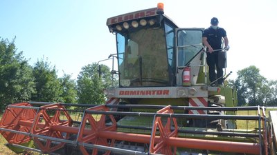 На Львівщині триває жнивна кампанія: пожежники перевіряють безпечність робіт