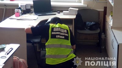 У Києві повідомили про замінування кількох шкіл