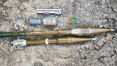 Танкові снаряди, протитанкові міни та гранатометні постріли: розмінування Лиманщини триває Танкові снаряди, протитанкові міни та гранатометні постріли: розмінування Лиманщини триває