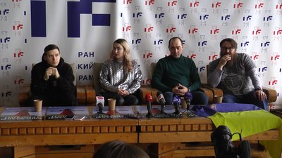 Пресконференція в драмтеатрі