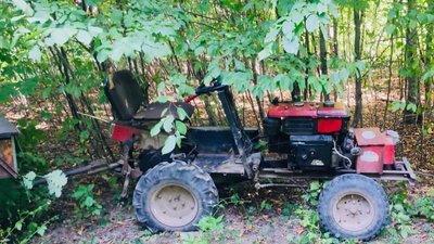 На Хмельниччині 78-річний водій мотоблока загинув внаслідок падіння з транспорту