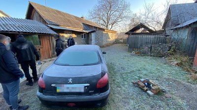 Співорганізатора каналу нелегальних мігрантів викрили на Закарпатті