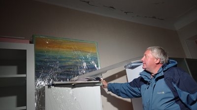 Мешканців будинку в Харкові відселили до готелю після удару РФ 6 жовтня Мешканців будинку в Харкові відселили до готелю після удару РФ 6 жовтня