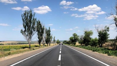 На Запоріжжі закінчили ремонт "курортної" траси Василівка-Бердянськ