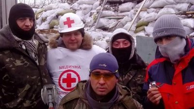 "Прокинувся - а наді мною моляться шість священників" – спогади черкащан про Майдан "Прокинувся - а наді мною моляться шість священників" – спогади черкащан про Майдан