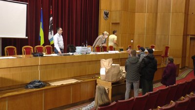 Перестав працювати сервер ЦВК. Франківська ТВК продовжує приймати протоколи Перестав працювати сервер ЦВК. Франківська ТВК продовжує приймати протоколи