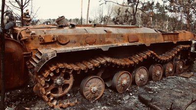 “30 березня був вирішальний бій. Наші армійці вистояли” — історія села Дмитрівка на Київщині “30 березня був вирішальний бій. Наші армійці вистояли” — історія села Дмитрівка на Київщині