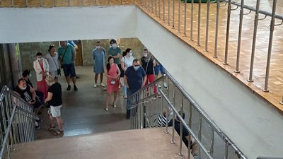 Центр масової вакцинації від COVID-19 запрацював в Ужгороді Центр масової вакцинації від COVID-19 запрацював в Ужгороді