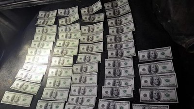 Поліція затримала закарпатця за переправлення чоловіків через кордон