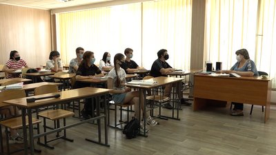 Групові консультації: як готуються черкаські випускники до ЗНО