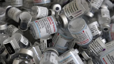 Завдяки вакцинам проти коронавірусу у світі стало більше мільярдерів — дослідження