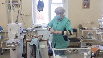 Стоматологам Кропивницького заборгували понад мільйон гривень заробітної плати Стоматологам Кропивницького заборгували понад мільйон гривень заробітної плати