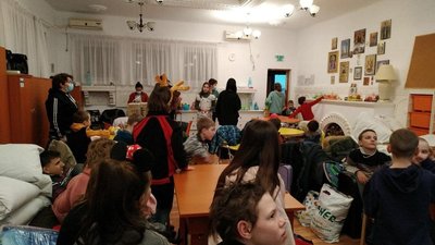713 дітей-сиріт евакуювали з Одеської області 713 дітей-сиріт евакуювали з Одеської області
