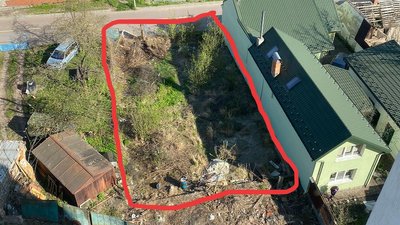 У Львові демонтували незаконний самобуд на вулиці Уманській