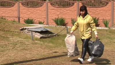 "Вигнати вовка": у селі на Черкащині хочуть позбутися сміттєзвалища в лісі "Вигнати вовка": у селі на Черкащині хочуть позбутися сміттєзвалища в лісі
