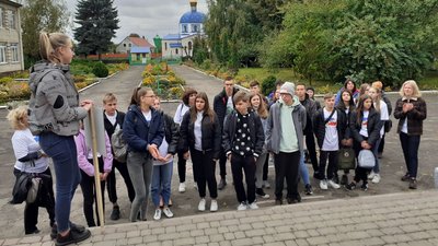 Знайомилися з однолітками та традиціями: у селі на Волині гостювали підлітки з Польщі