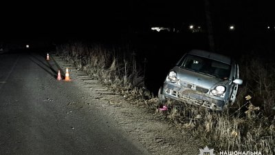 Фото з місця аварії, яка трапилась 5 березня у селі Шубранець