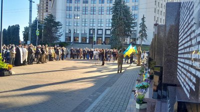 молебень, панахида