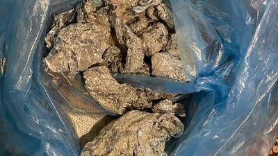 У Львові затримали шість людей причетних до розповсюдження наркотиків У Львові затримали шість людей причетних до розповсюдження наркотиків