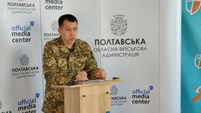Біля ТЦК та СП у Полтаві черги: чому та як будуть вирішувати проблему Біля ТЦК та СП у Полтаві черги: чому та як будуть вирішувати проблему