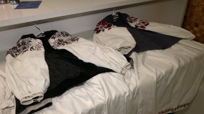 Чернігівка Уляна Оленська представила власну колекцію традиційного українського одягу Чернігівка Уляна Оленська представила власну колекцію традиційного українського одягу