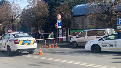 Стрілянина по поліцейських та підозри щодо розбещення. Що відомо про затримання стрільця в Чернівцях