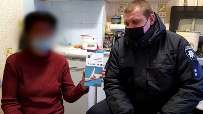 З початку року майже 100 разів поліцейські Херсона виїжджали на виклики про домашнє насильство З початку року майже 100 разів поліцейські Херсона виїжджали на виклики про домашнє насильство