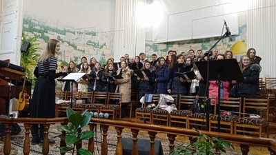 У Тернополі прикрашають храми до Католицького Різдва