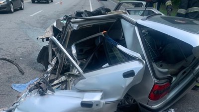 У ДТП поблизу Львова загинули двоє людей У ДТП поблизу Львова загинули двоє людей