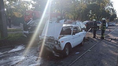 У Шевченківському районі сталася ДТП за участі трьох автівок