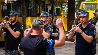 В Одесі пройшла церемонія прощання з 25-річниим загиблим військовим. ФОТО В Одесі пройшла церемонія прощання з 25-річниим загиблим військовим. ФОТО