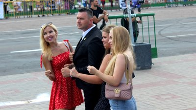 Бої та екстремальне водіння: у Черкасах стартував Чемпіонат світу серед тілоохоронців Бої та екстремальне водіння: у Черкасах стартував Чемпіонат світу серед тілоохоронців