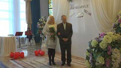 Найстаршому нареченому – 72 роки: у Луцьку за день побралася 31 пара молодят Найстаршому нареченому – 72 роки: у Луцьку за день побралася 31 пара молодят