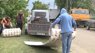 Наслідки ударів по Малину на Житомирщині: 10 будинків зруйновані, ще півтори сотні – пошкоджені Наслідки ударів по Малину на Житомирщині: 10 будинків зруйновані, ще півтори сотні – пошкоджені