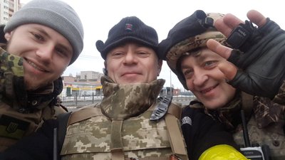 "Якщо боїшся — ти виживеш". Як військові батько та син обороняли Харків на початку повномасштабної війни "Якщо боїшся — ти виживеш". Як військові батько та син обороняли Харків на початку повномасштабної війни