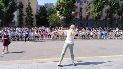 У Миколаєві відбулося свято Олімпійського дня. Вулиця Адміральська перетворилась на бігову доріжку У Миколаєві відбулося свято Олімпійського дня. Вулиця Адміральська перетворилась на бігову доріжку