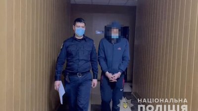 На Одещині чоловіка підозрюють у смертельному побитті дружини