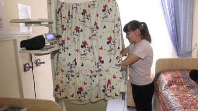 У Житомирі у відділенні реанімації новонароджених відкрили палати перебування матері і дитини У Житомирі у відділенні реанімації новонароджених відкрили палати перебування матері і дитини