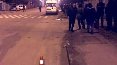 У Запоріжжі водій легковика скоїв наїзд на пішохода У Запоріжжі водій легковика скоїв наїзд на пішохода