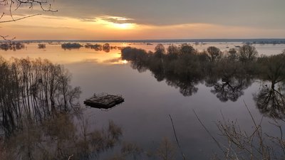 Історія повеней: звідки приходить вода, чому з роками вони все менші та які вулиці Чернігова підтоплювало століття тому Історія повеней: звідки приходить вода, чому з роками вони все менші та які вулиці Чернігова підтоплювало століття тому