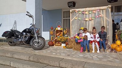 У громаді Чернівецької області на ярмарку зібрали майже 150 тисяч гривень на підтримку ЗСУ У громаді Чернівецької області на ярмарку зібрали майже 150 тисяч гривень на підтримку ЗСУ