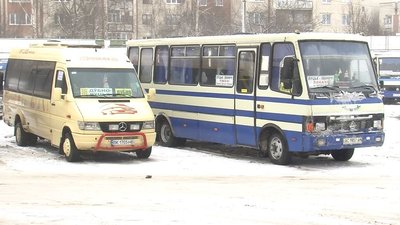 Із Луцької автостанції не виїхали на маршрути 20 рейсів Із Луцької автостанції не виїхали на маршрути 20 рейсів